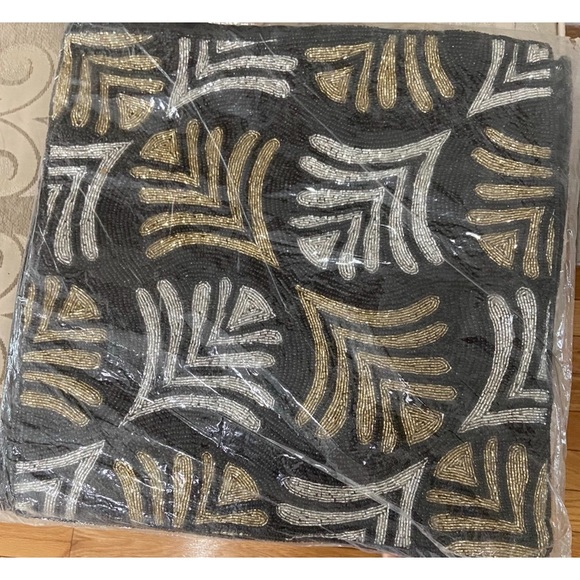 COPY - Handmade cushion - Picture 4 of 5